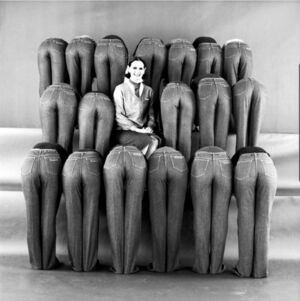 1970s Gloria Vanderbilt Murjani High Rise Straight Leg Denim Jeans